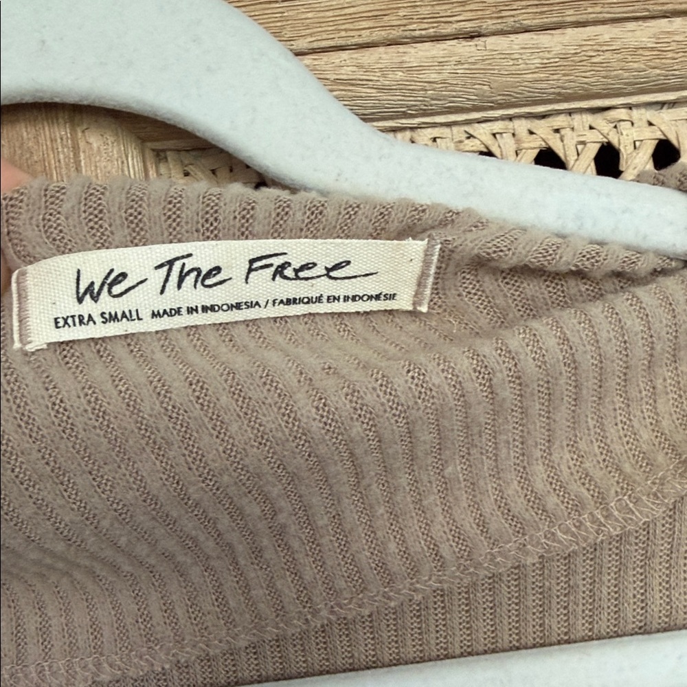 Free People Cozy Tan Women's Top - Picture 2 of 2